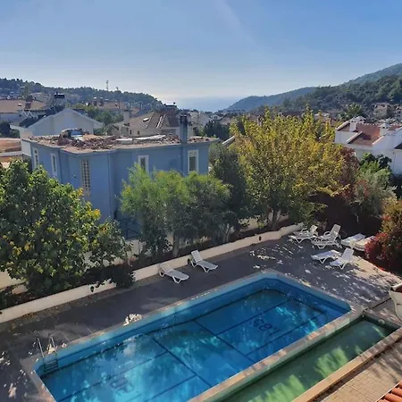 Apartament Oludenizde Deniz Manzarali Fethiye