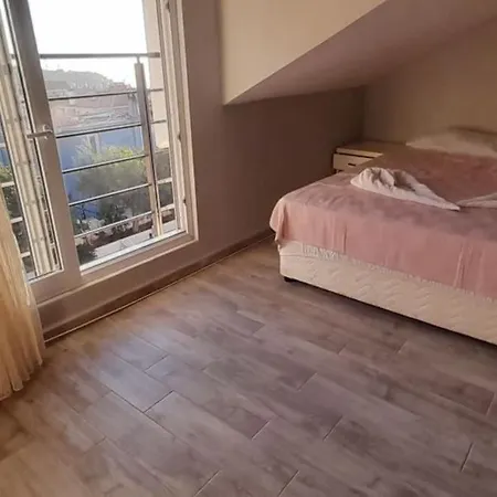 Apartament Oludenizde Deniz Manzarali